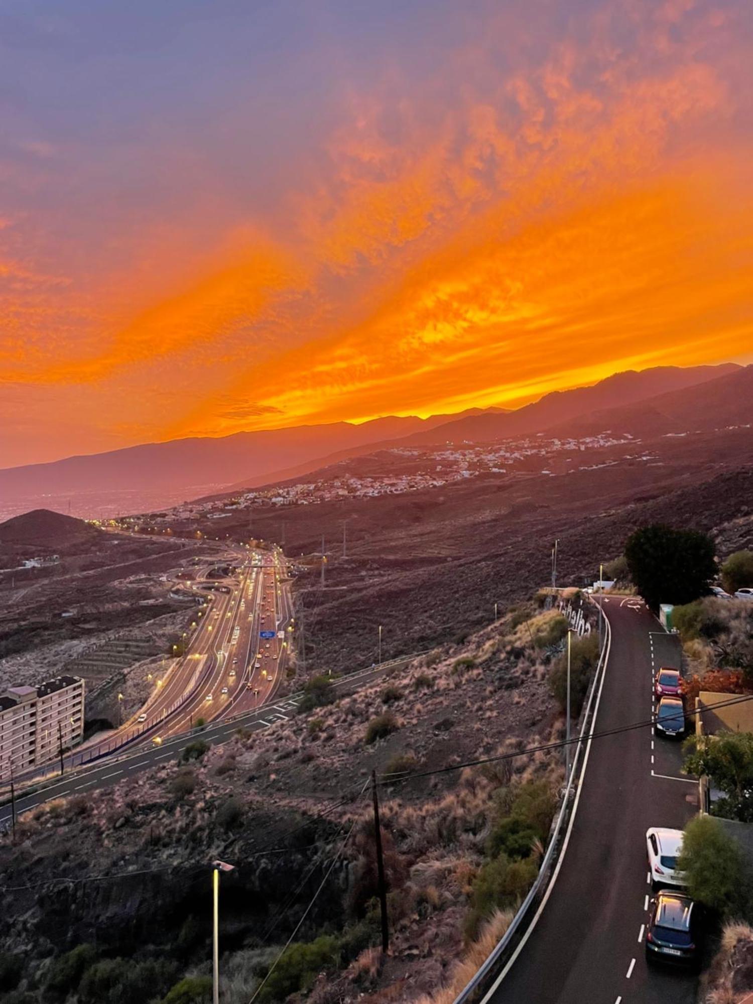 サンタクルスデテネリフェPanoramic Tabaibaアパートメント エクステリア 写真
